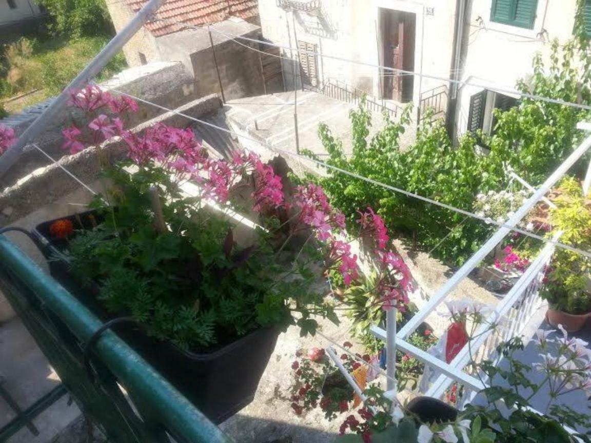 Apartments Antonia Split Exterior foto